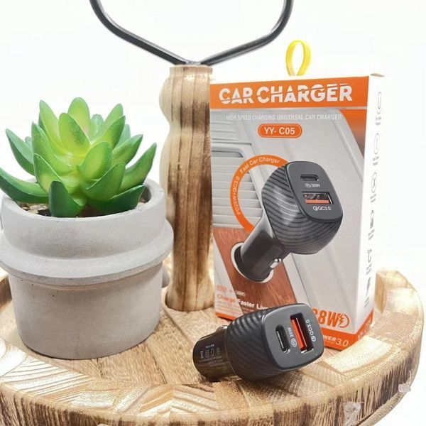 Зарядное устройство в прикуриватель 12/24V / USB+Type-C / PD(20W) + QC3.0(38W) 64964 фото