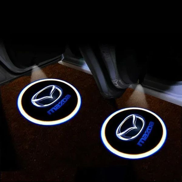 Подсветка дверей автомобиля с логотипом Mazda 181309 фото