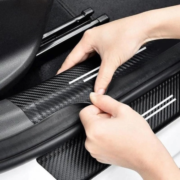 Защитная пленка на пороги с логотипом Chevrolet карбон 4D 62493 фото
